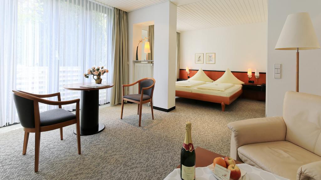 Hotel Hirschen Glottertal Eksteriør bilde