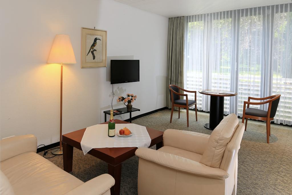 Hotel Hirschen Glottertal Eksteriør bilde